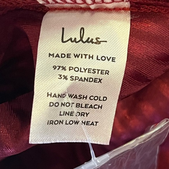 LULU'S FIERCE VISION JACQUARD CUTOUT SATIN MIDI DRESS IN WINE RED NWT SIZE LARGE - Picture 15 of 16